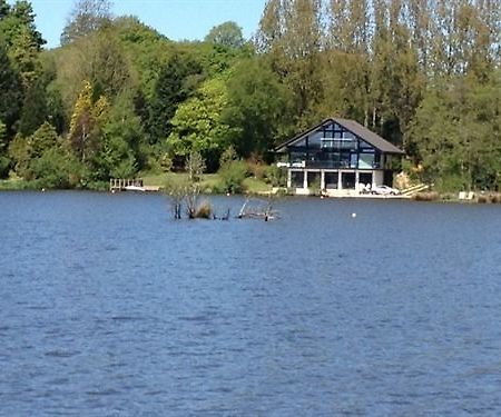 Cleveley Mere Luxury Waterside Lodges Scorton  エクステリア 写真